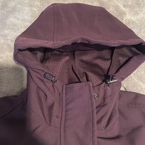 Joe Fresh raincoat/ Spring/ Fall coat. Size Small.